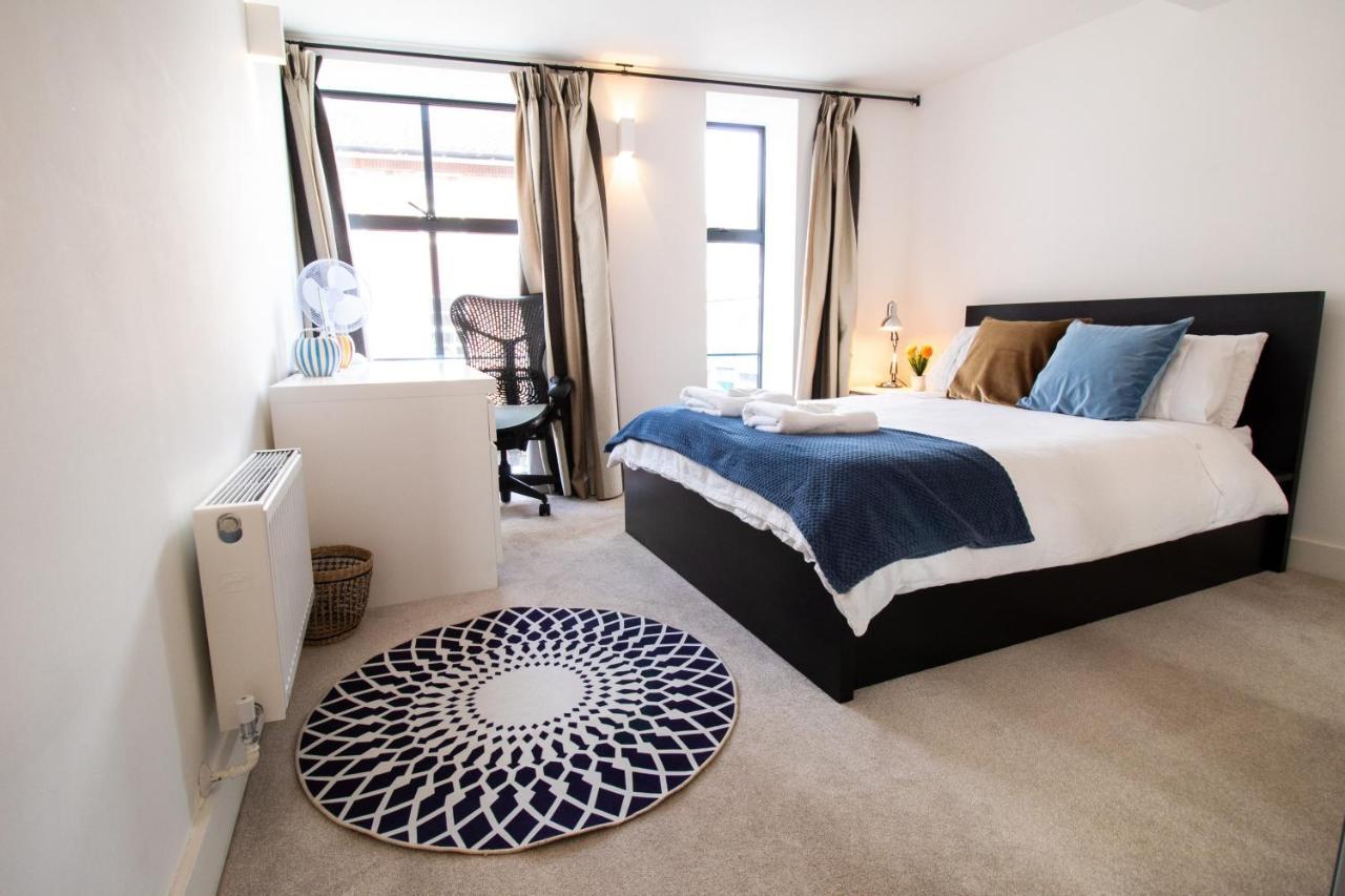 The New52 Oxford By 360Stays - Bespoke 2 Bed Luxury Apartment In The Heart Of Oxford City Centre With Parking Exterior foto